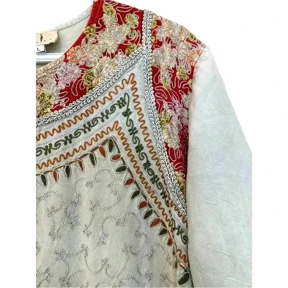 ANNMAI 100% cotton, lightweight, roomy tunic w embroidery and trim, light grey